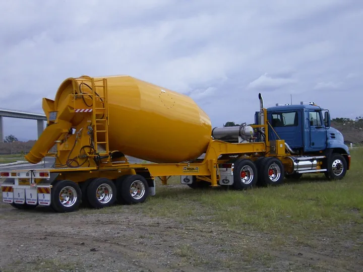 Supa Maxi transit mixer